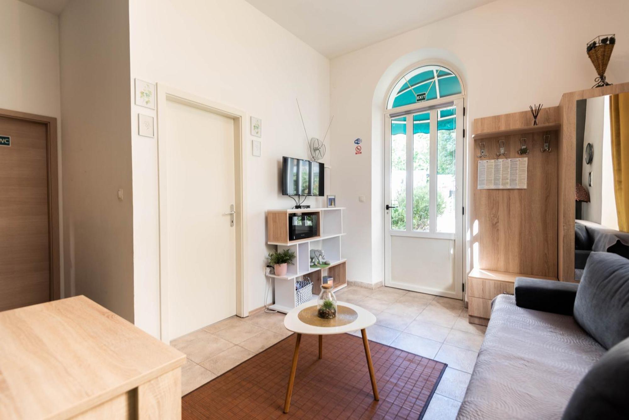 Ferienwohnung Apartman Kata Split Exterior foto