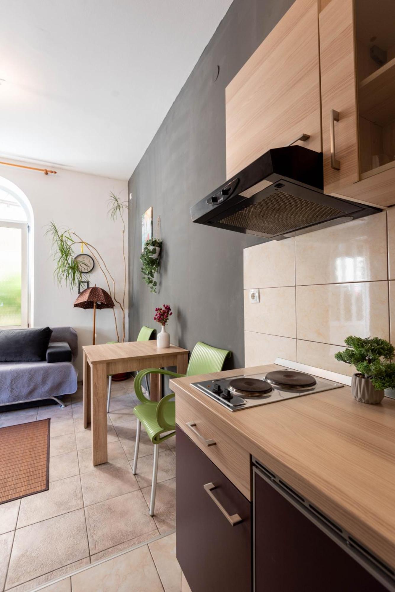 Ferienwohnung Apartman Kata Split Exterior foto