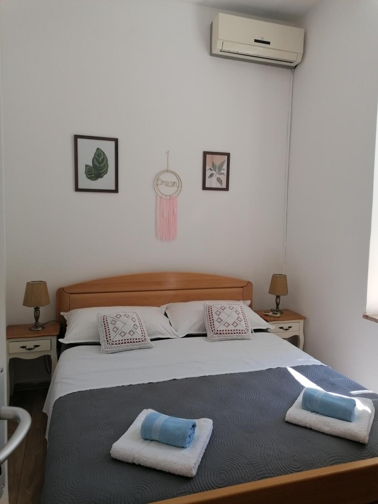 Ferienwohnung Apartman Kata Split Zimmer foto