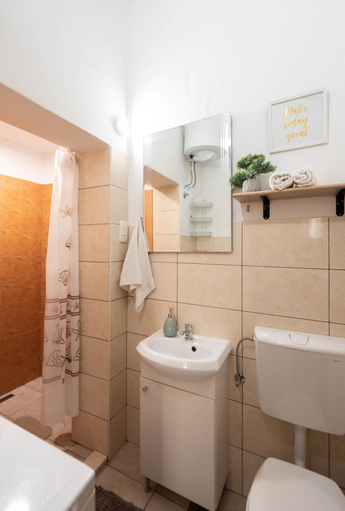 Ferienwohnung Apartman Kata Split Exterior foto